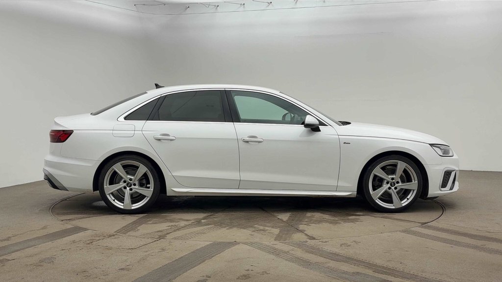 Used Audi A4 2023 for sale - 77111276: Photo 2