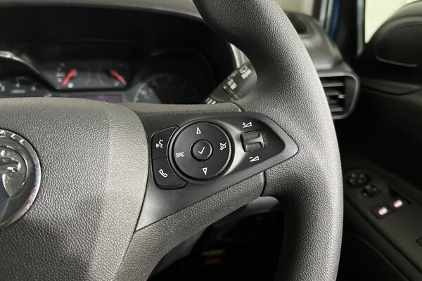 Used Vauxhall Combo Life 2020 for sale - 75487647: Photo 25