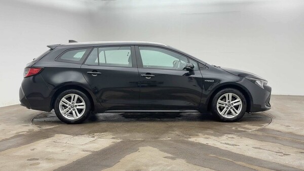Used Toyota Corolla 2021 for sale - 76210322: Photo 3