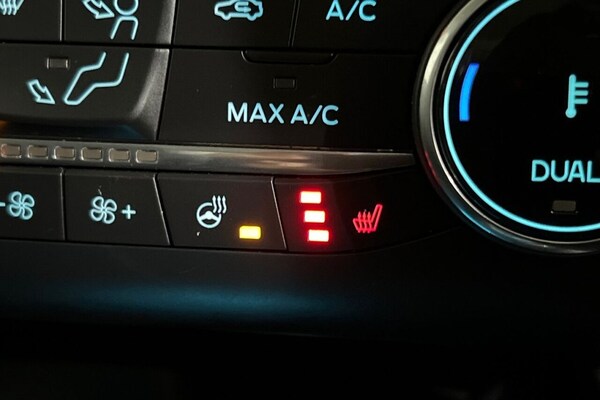 Used Ford Kuga 2023 for sale - 74917108: Photo 39