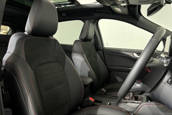 Used Ford Kuga 2023 for sale - 75087013: Photo 24