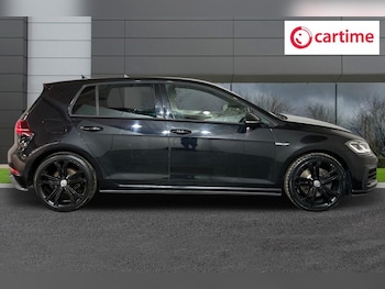 Used Volkswagen Golf 2017 for sale - 75375822: Photo