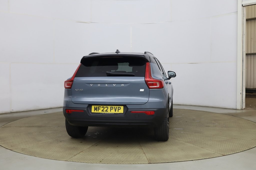 Used Volvo XC40 2022 for sale - 78036351: Photo 2