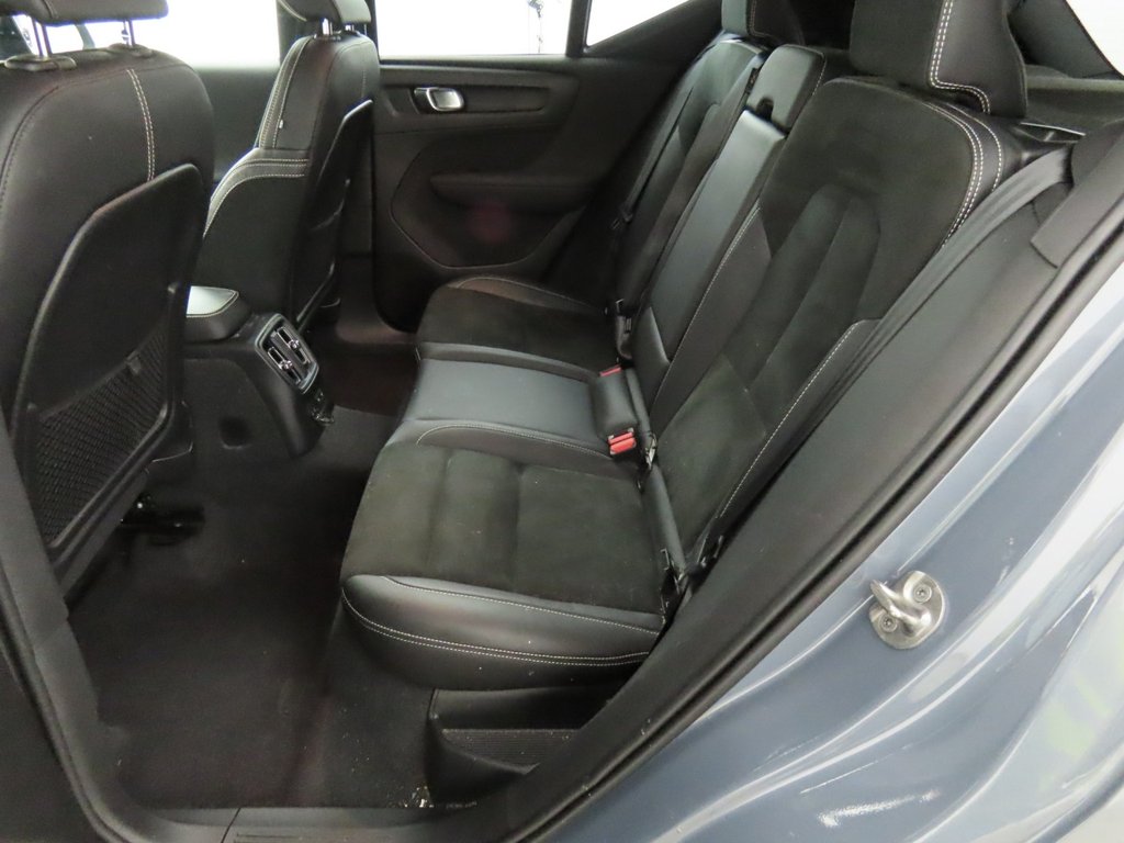 Used Volvo XC40 2022 for sale - 78036351: Photo 5