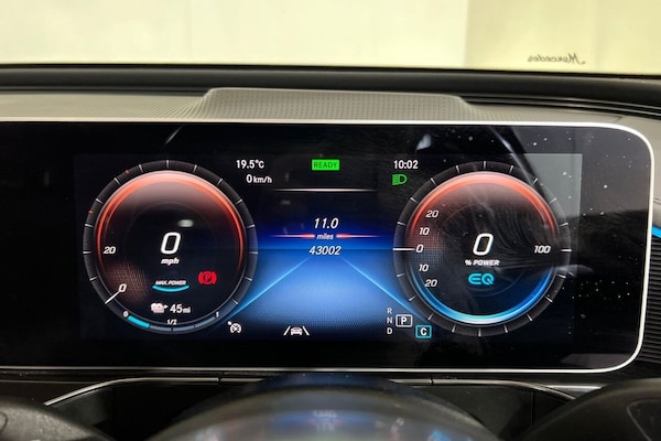 Used Mercedes-Benz EQC 2020 for sale - 75335969: Photo 15