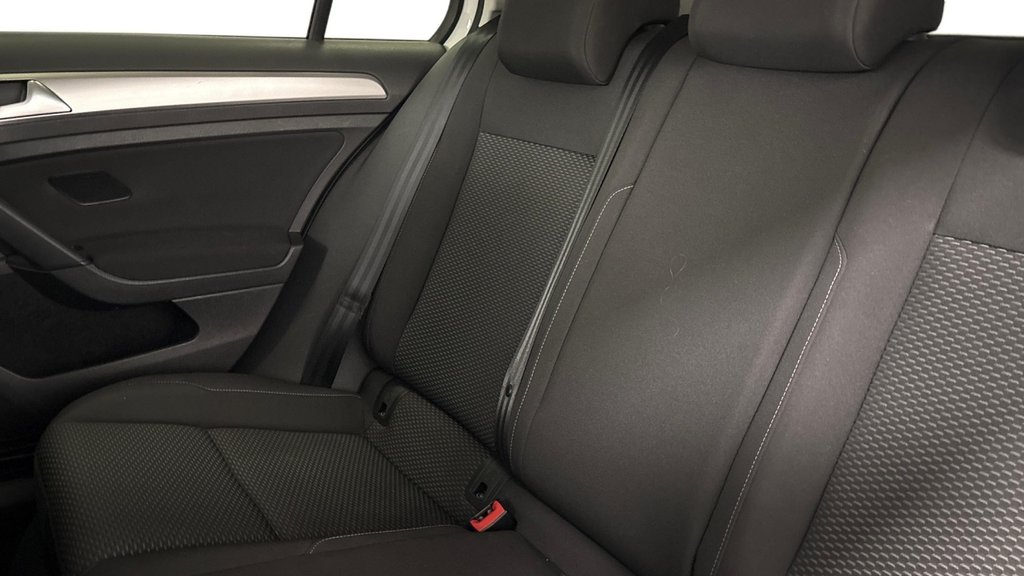 Used Volkswagen Golf 2019 for sale - 76923752: Photo 7