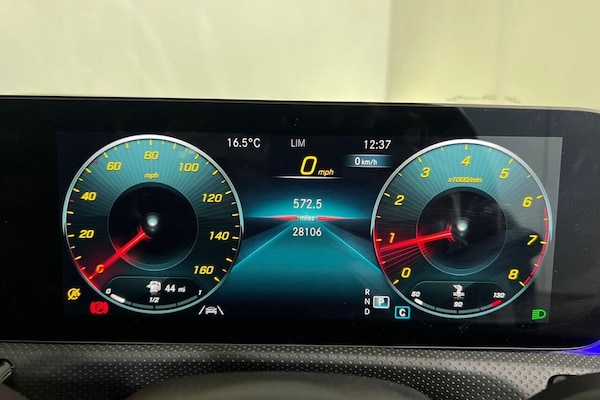 Used Mercedes-Benz CLA 2021 for sale - 76048435: Photo 14