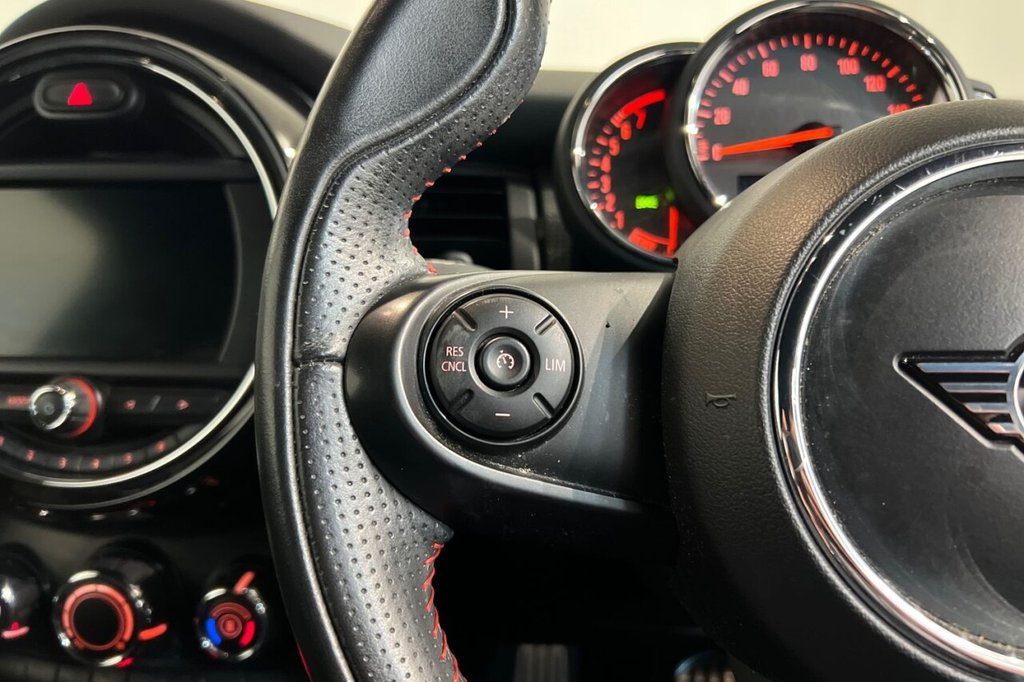 Used MINI Hatch 2019 for sale - 77171991: Photo 23