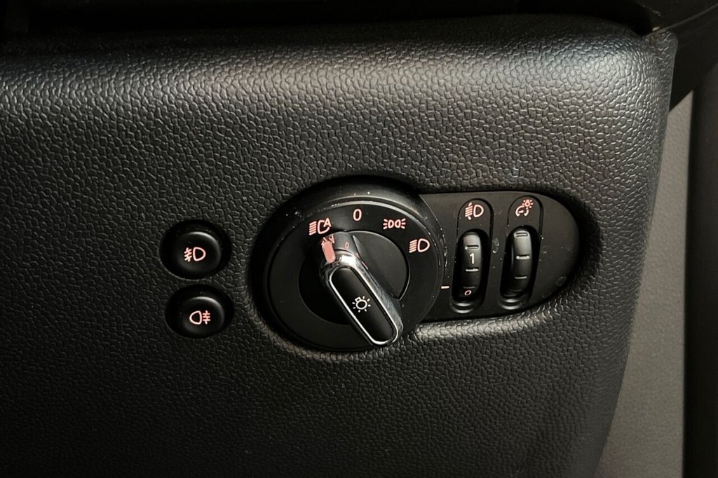 Used MINI Hatch 2019 for sale - 77171991: Photo 35