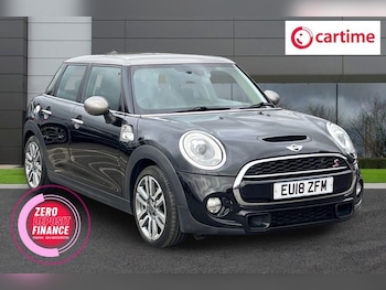 Used MINI Hatch 2018 for sale - 78702195: Photo