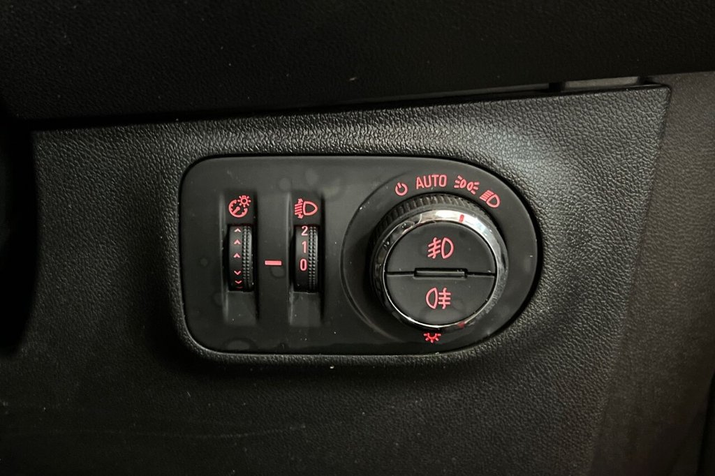 Used Vauxhall Corsa 2019 for sale - 76223930: Photo 36
