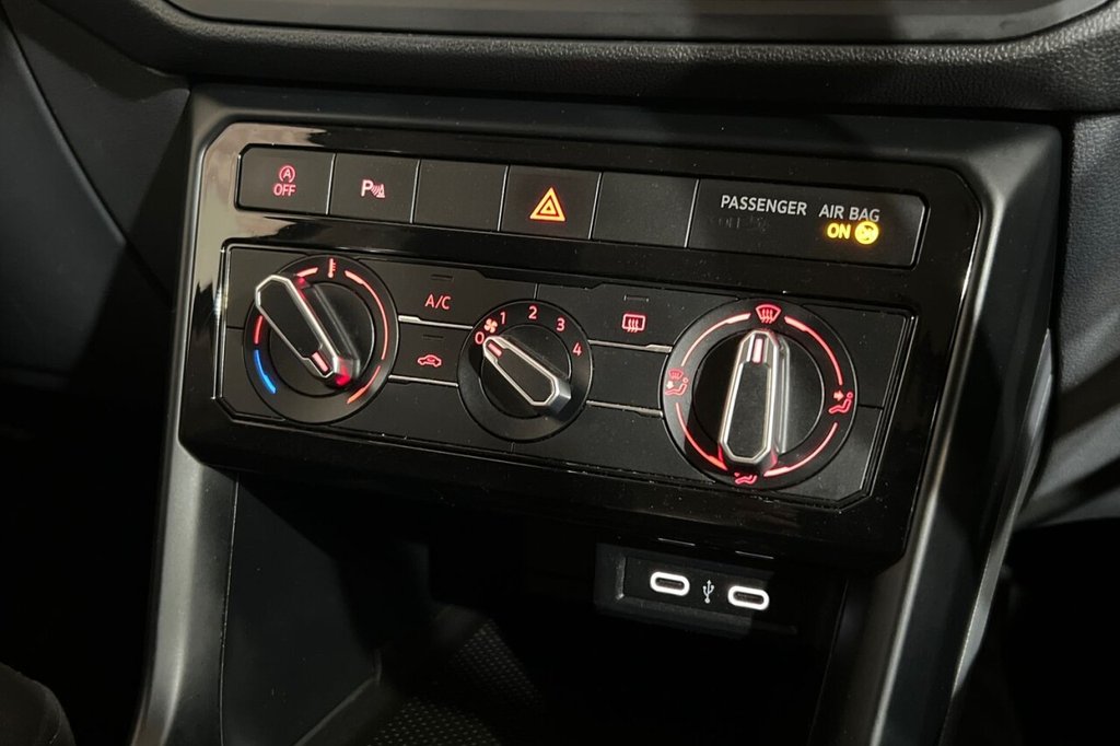 Used Volkswagen T-Cross 2021 for sale - 76048230: Photo 26