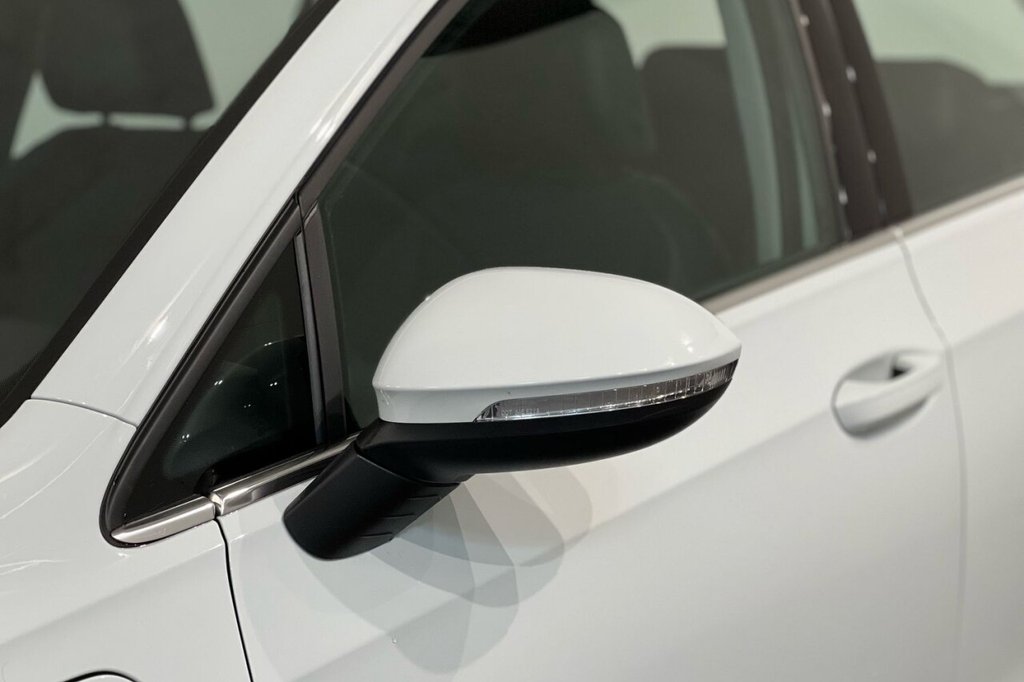 Used Volkswagen Golf 2024 for sale - 76582729: Photo 17