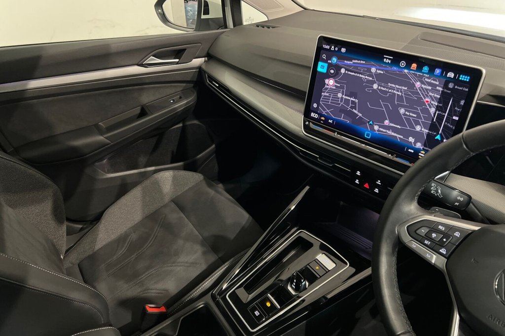 Used Volkswagen Golf 2024 for sale - 76582729: Photo 35