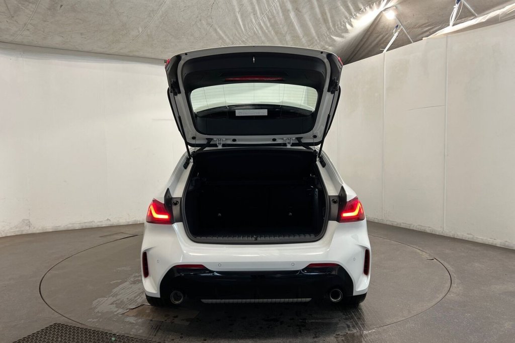 Used BMW 1 Series 2023 for sale - 77153342: Photo 40