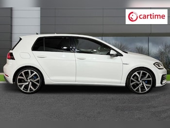 Used Volkswagen Golf 2019 for sale - 75704189: Photo