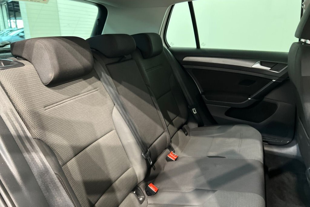 Used Volkswagen Golf 2019 for sale - 77692468: Photo 25