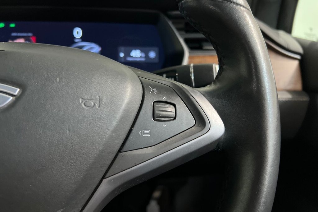 Used Tesla Model X 2020 for sale - 76430117: Photo 27