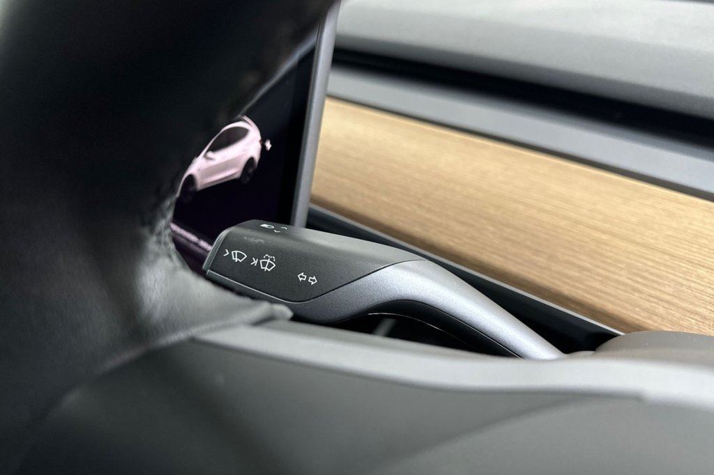 Used Tesla Model 3 2020 for sale - 77673650: Photo 21