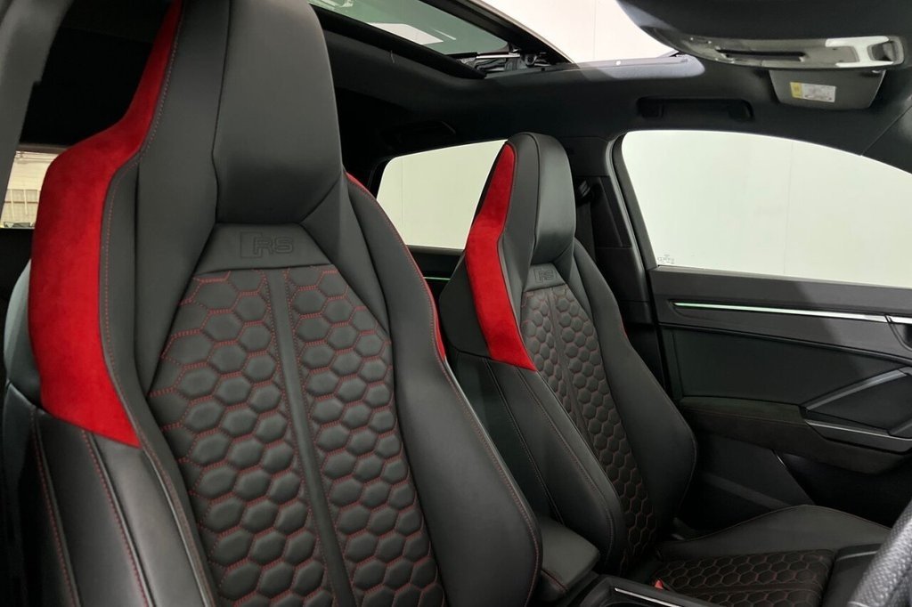 Used Audi RS Q3 2021 for sale - 77463658: Photo 15