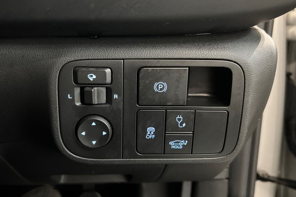 Used Hyundai IONIQ 6 2023 for sale - 77341477: Photo 41