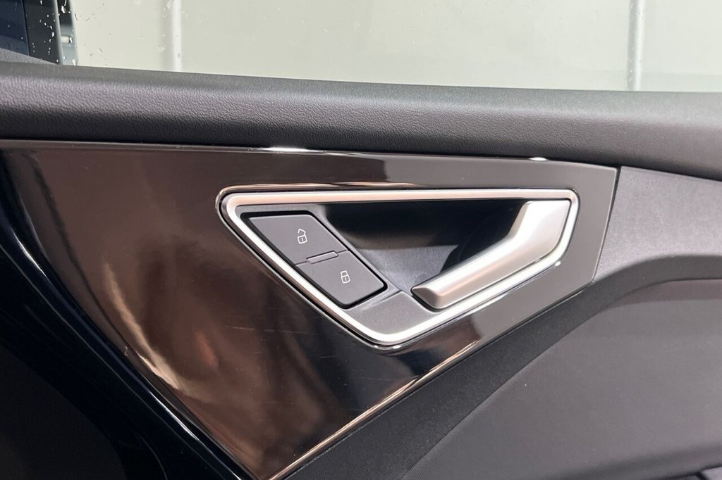 Used Audi Q4 e-tron 2022 for sale - 77672791: Photo 40