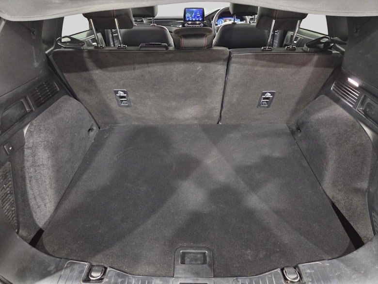 Used Ford Kuga 2022 for sale - 77621652: Photo 5