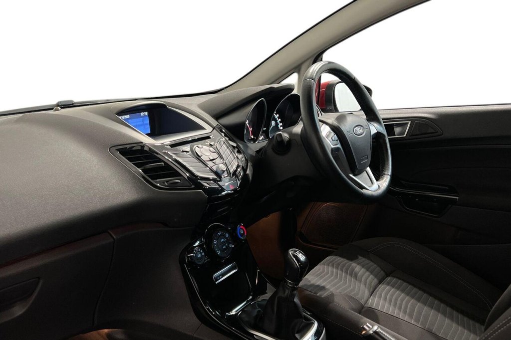 Used Ford Fiesta 2016 for sale - 76389793: Photo 11