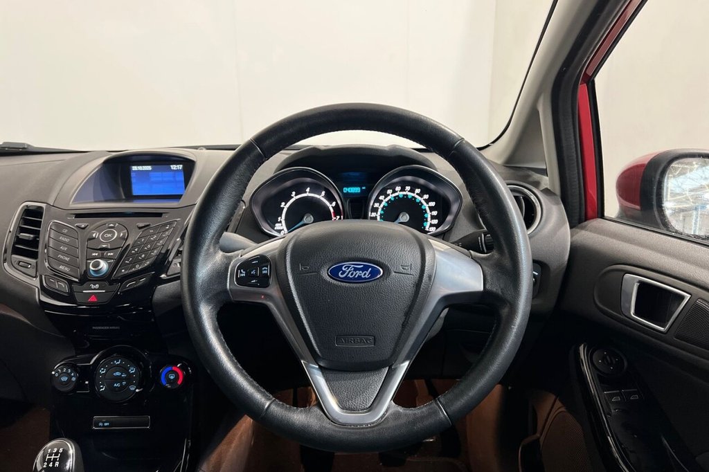 Used Ford Fiesta 2016 for sale - 76389793: Photo 15