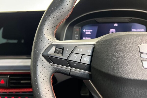 Used SEAT Arona 2025 for sale - 76038849: Photo 24