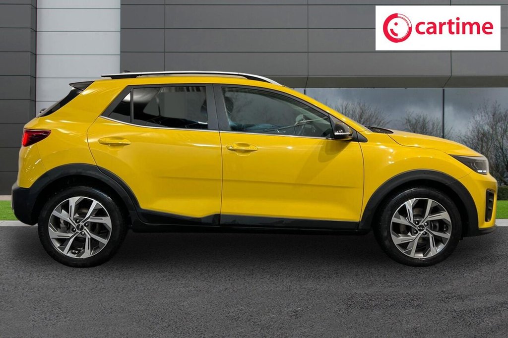 Used Kia Stonic 2021 for sale - 76582183: Photo 2