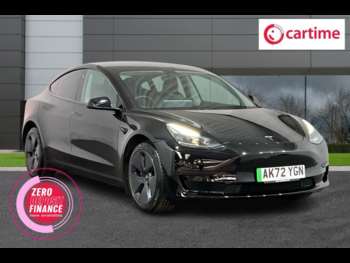 2022 (72) - Saloon 4dr Electric Auto RWD (241 bhp) Glass Panoramic Roof, Reverse Camera