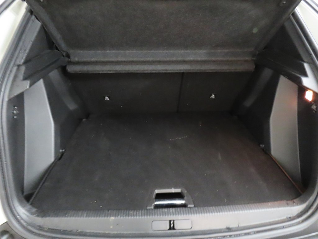 Used Peugeot 2008 2022 for sale - 76999226: Photo 11