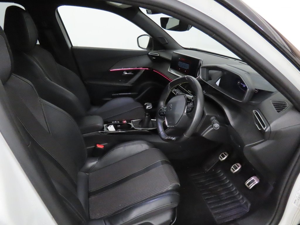 Used Peugeot 2008 2022 for sale - 76999226: Photo 9