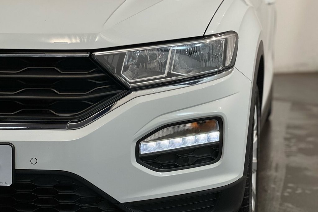 Used Volkswagen T-Roc 2018 for sale - 76474599: Photo 16