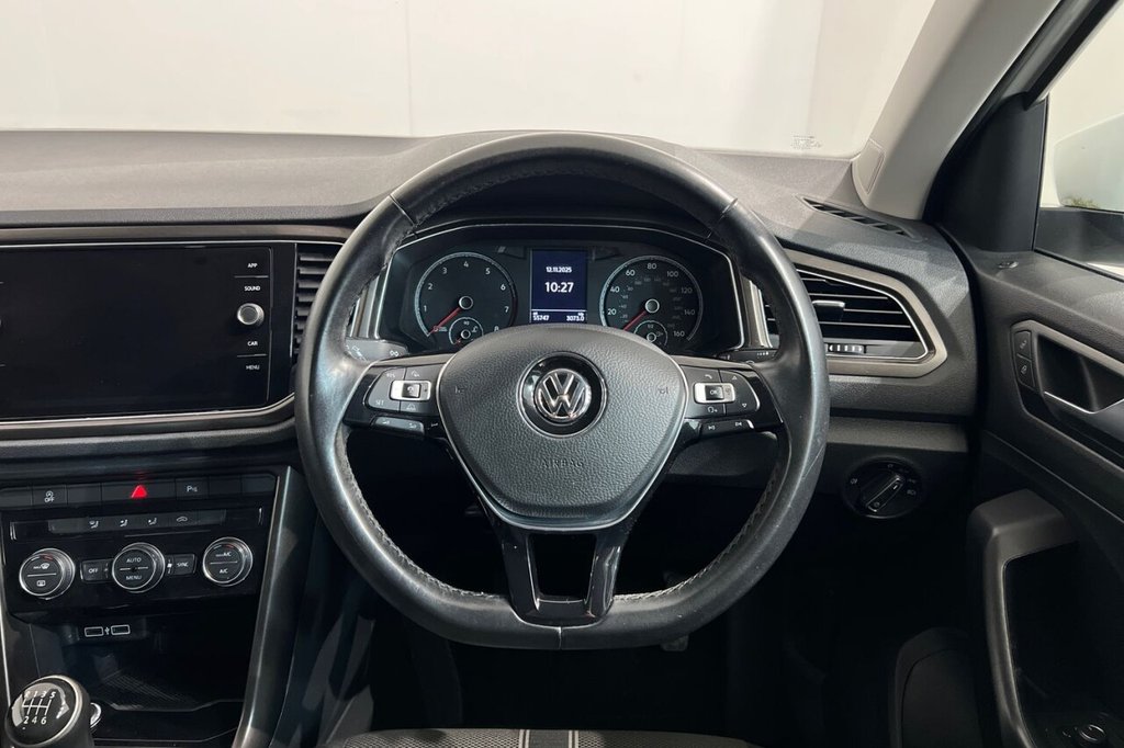 Used Volkswagen T-Roc 2018 for sale - 76474599: Photo 23