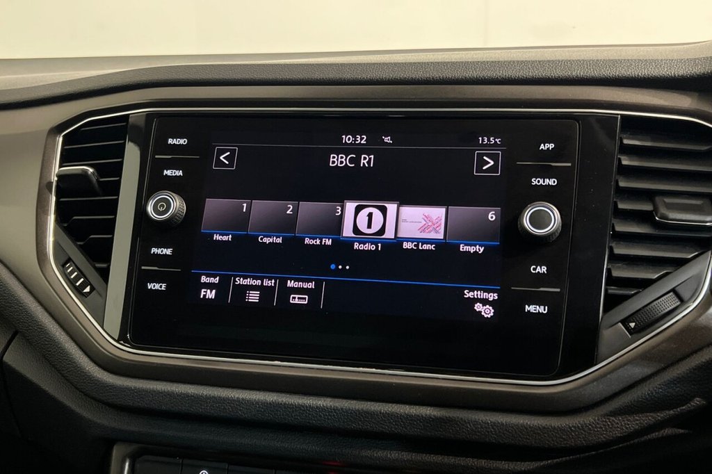 Used Volkswagen T-Roc 2018 for sale - 76474599: Photo 30