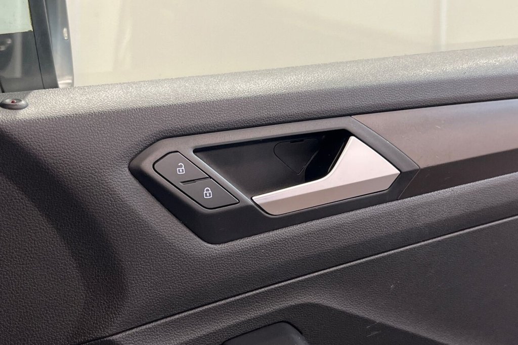 Used Volkswagen T-Roc 2018 for sale - 76474599: Photo 37