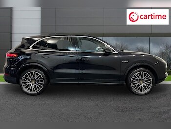 Used Porsche Cayenne 2021 for sale - 77313542: Photo