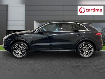 Used Porsche Cayenne 2021 for sale - 77313542: Photo