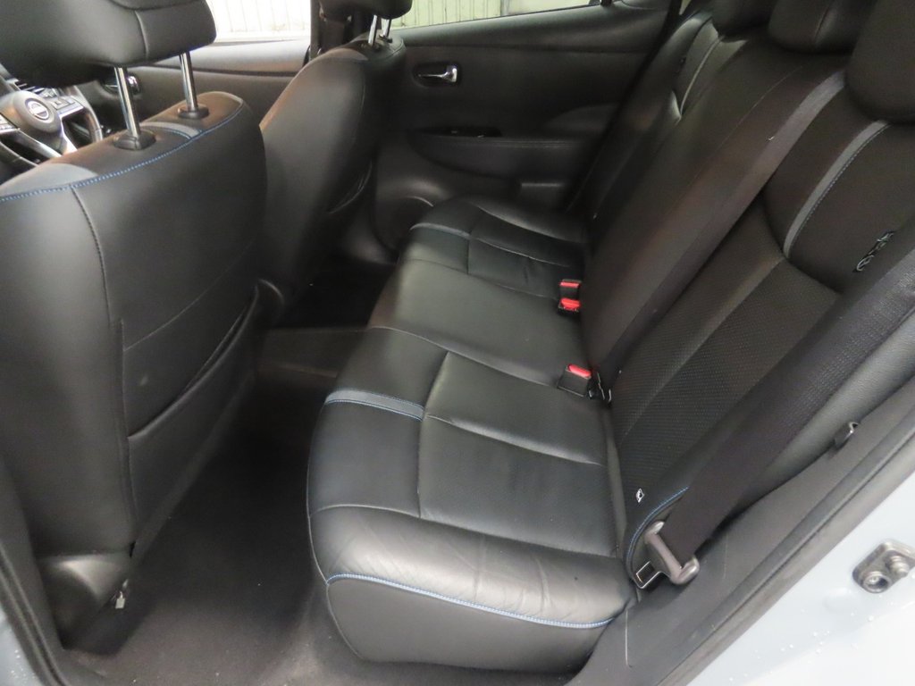 Used Nissan Leaf 2022 for sale - 77332930: Photo 11