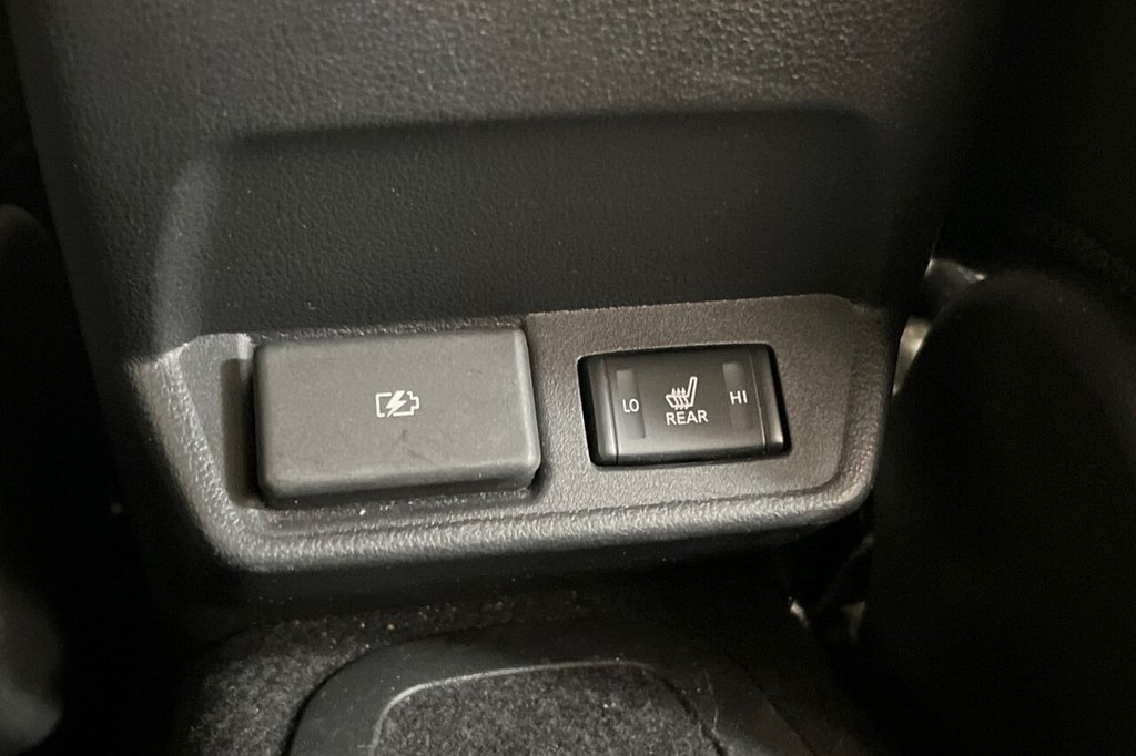 Used Nissan Leaf 2022 for sale - 77332930: Photo 40