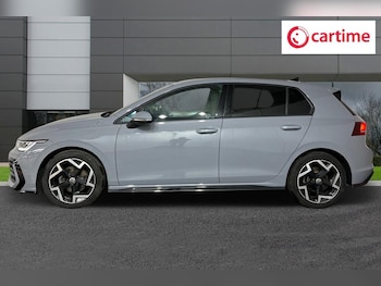 Used Volkswagen Golf 2025 for sale - 75624940: Photo
