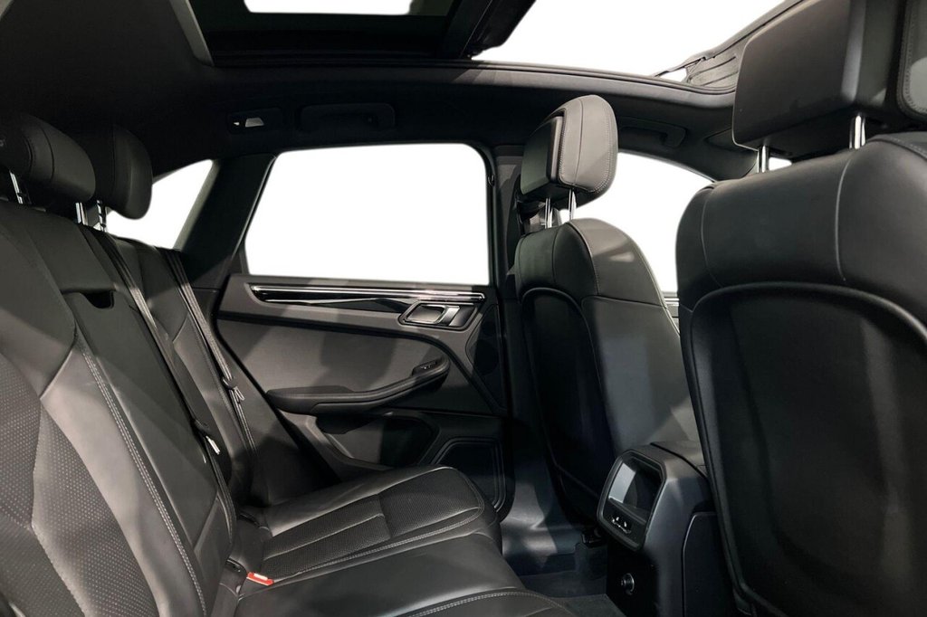 Used Porsche Macan 2015 for sale - 77293143: Photo 10