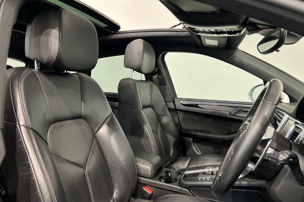 Used Porsche Macan 2015 for sale - 77293143: Photo 23
