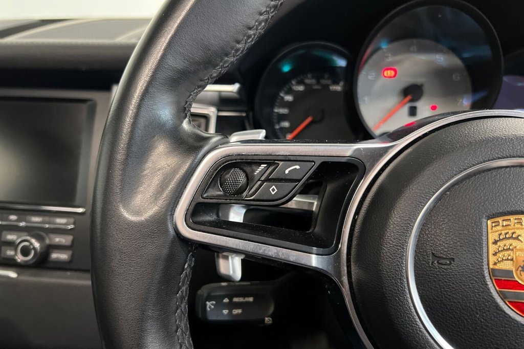 Used Porsche Macan 2015 for sale - 77293143: Photo 27