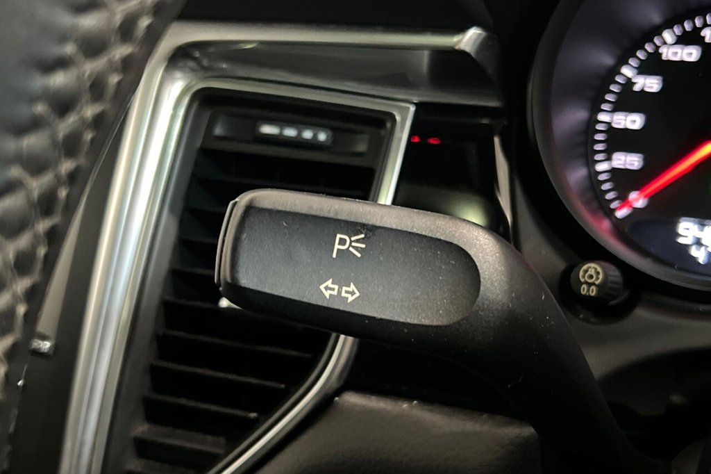 Used Porsche Macan 2015 for sale - 77293143: Photo 29