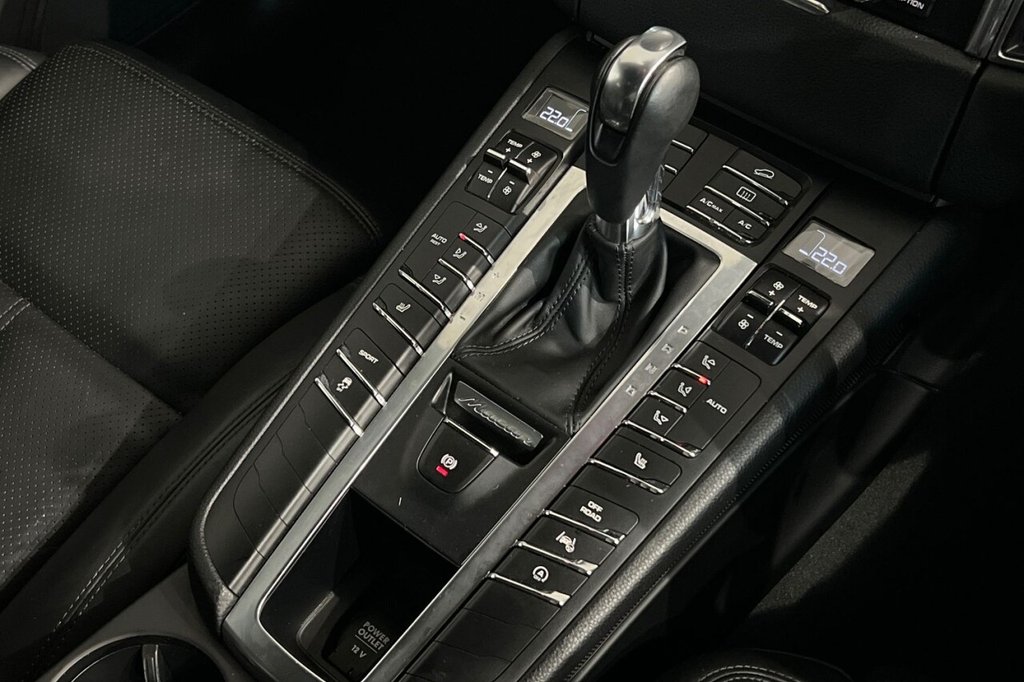 Used Porsche Macan 2015 for sale - 77293143: Photo 38