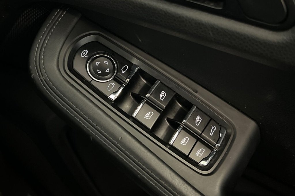 Used Porsche Macan 2015 for sale - 77293143: Photo 44