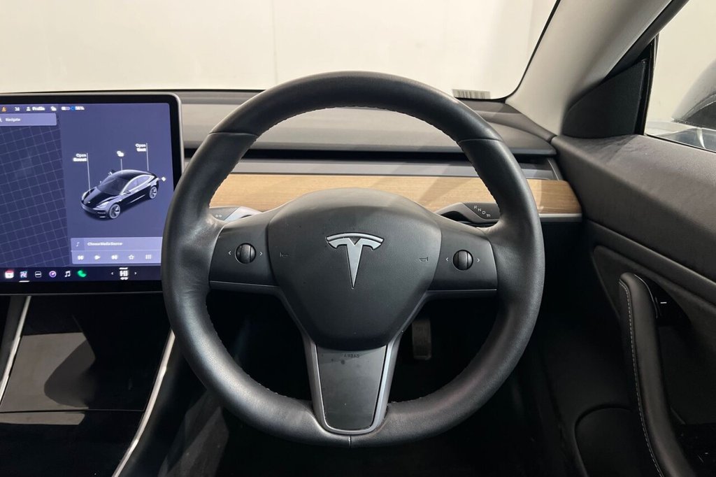 Used Tesla Model 3 2019 for sale - 76900970: Photo 15